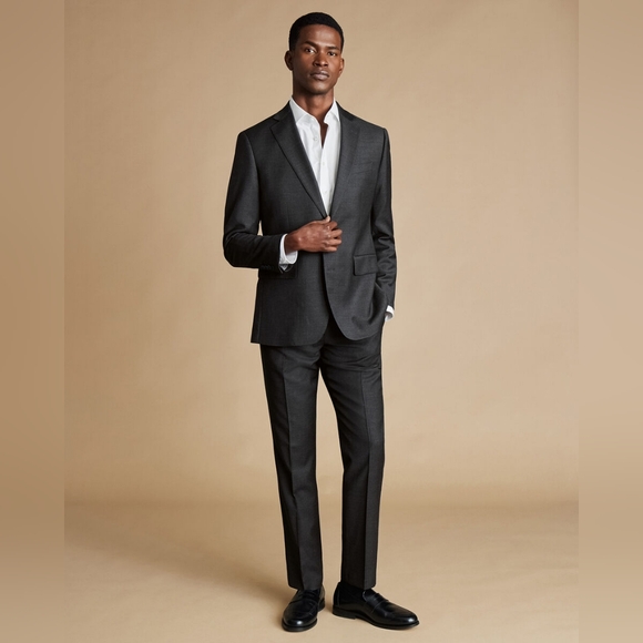 Charles Tyrwhitt -46R - Charcoal Suit (Jacket & Pants) -- NWOT - Never Worn!! - Picture 3 of 15